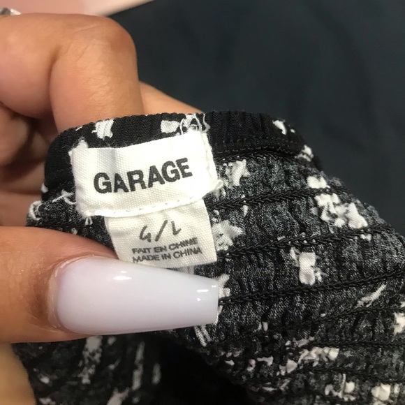 GARAGE crop black tank - Picture 8 of 8